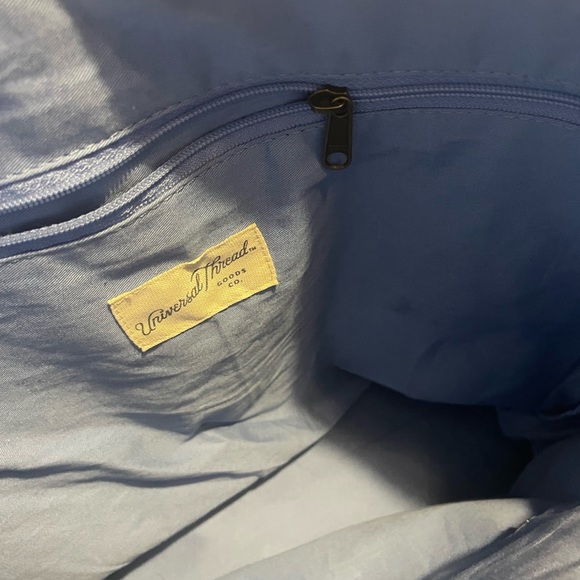 Universal Thread Striped Tote - Picture 4 of 4